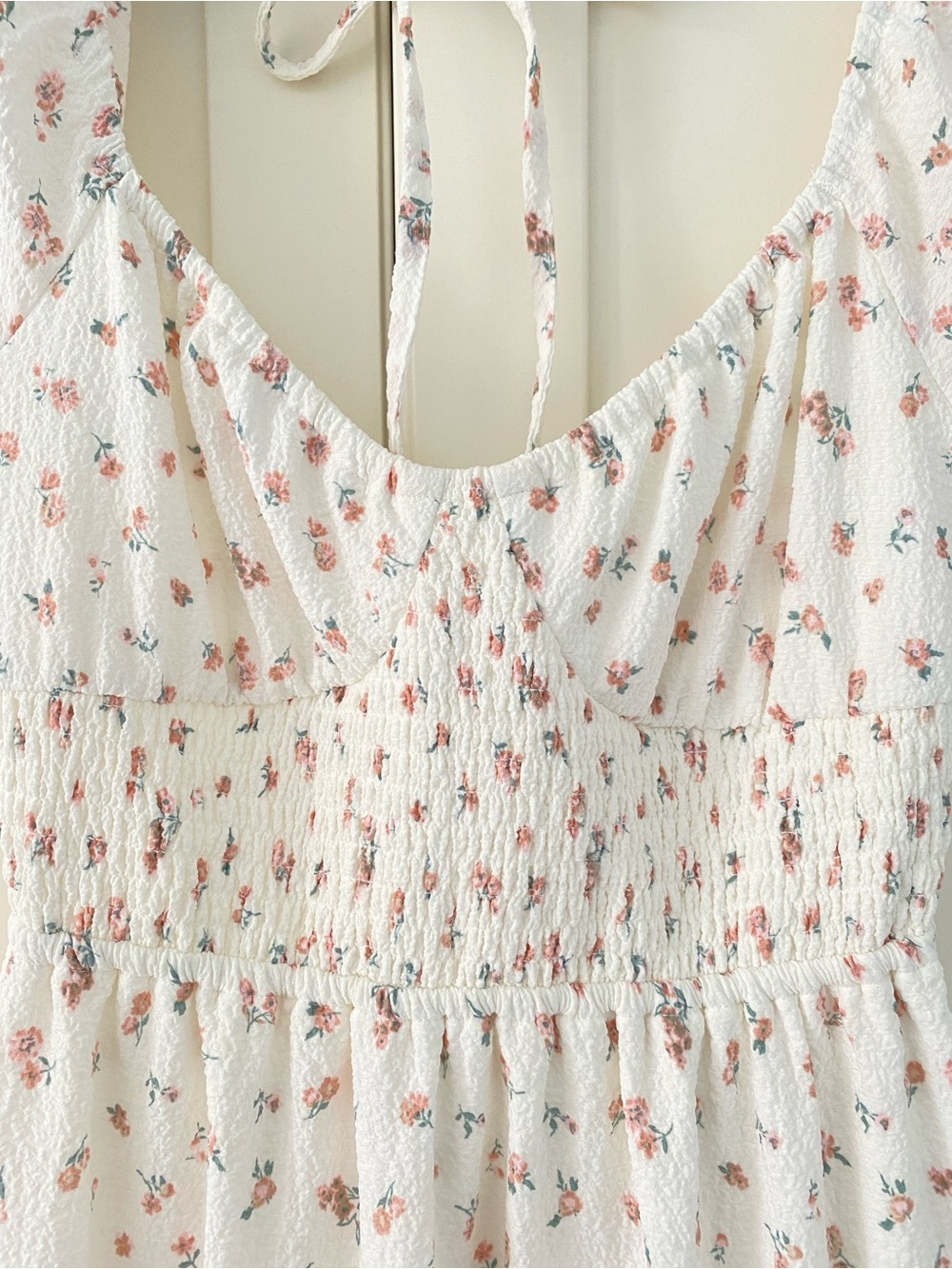 NWT Ardene White Floral Puff Sleeve Smocked Midi Dress Cottagecore Size M - Picture 3 of 15